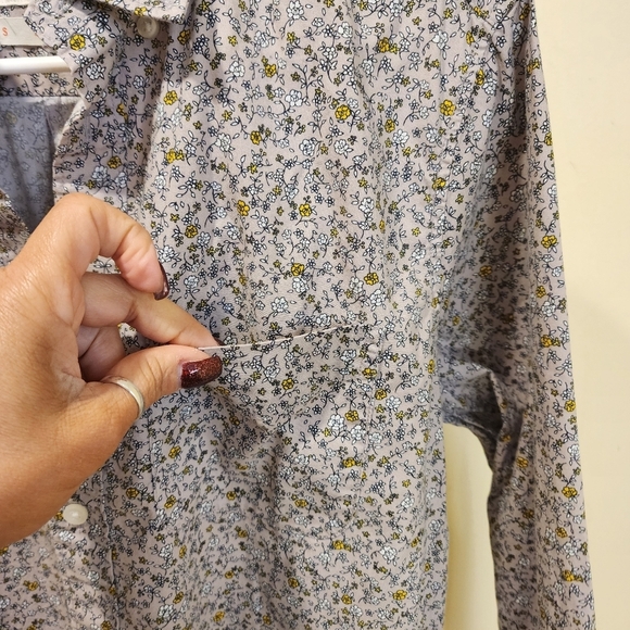 GAP Men's Floral Long Sleeves cotton Button Down Shirt size S - Picture 7 of 13